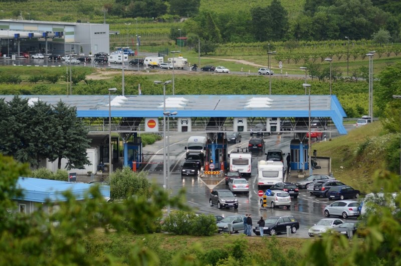 Slovenci pokušali ući u Istru s krivotvorenim PCR testovima